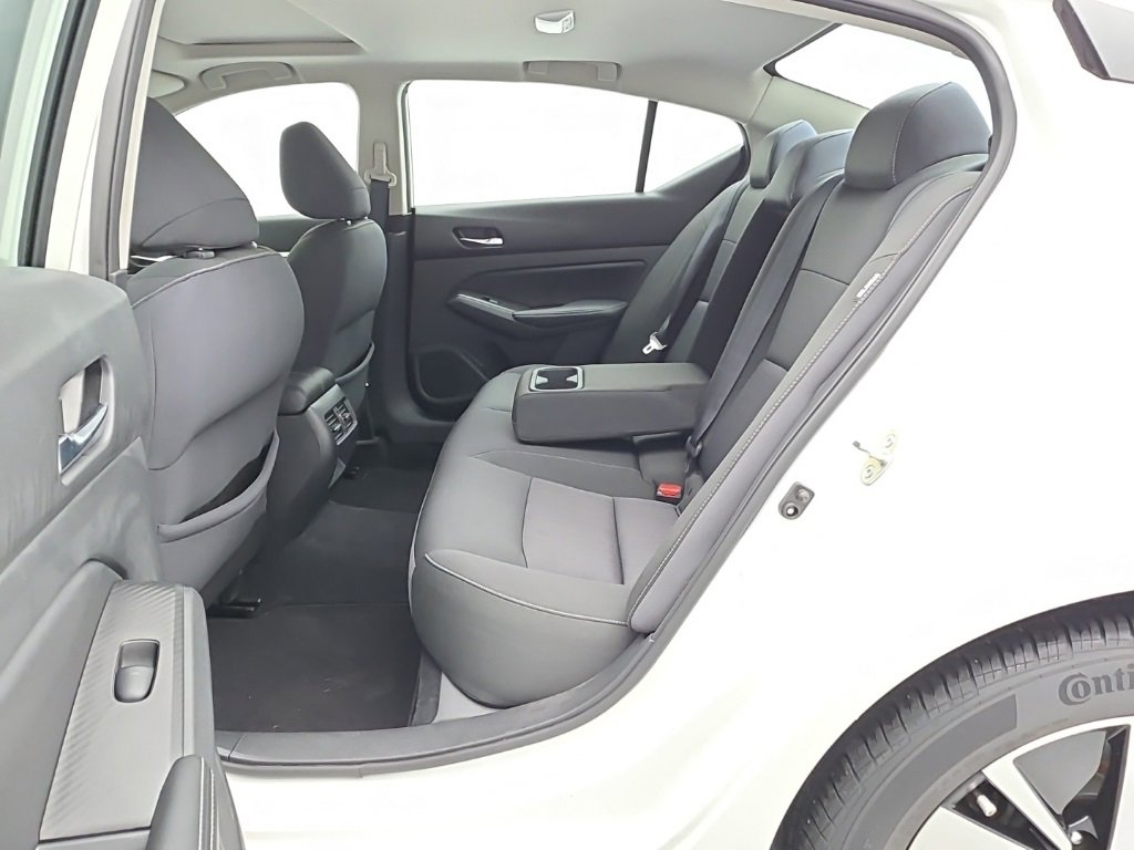 Used 2019 Nissan Altima 2.5 SV image 38