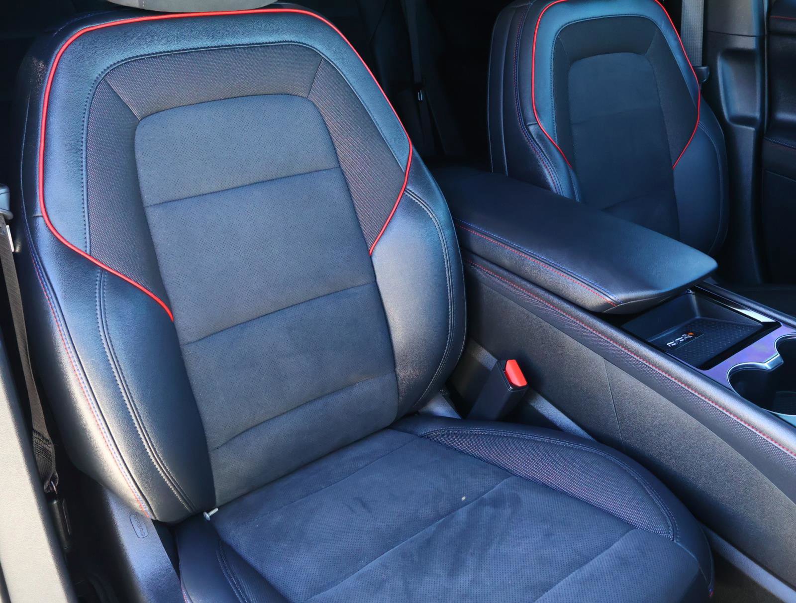 Used 2024 Chevrolet Blazer EV RS image 18