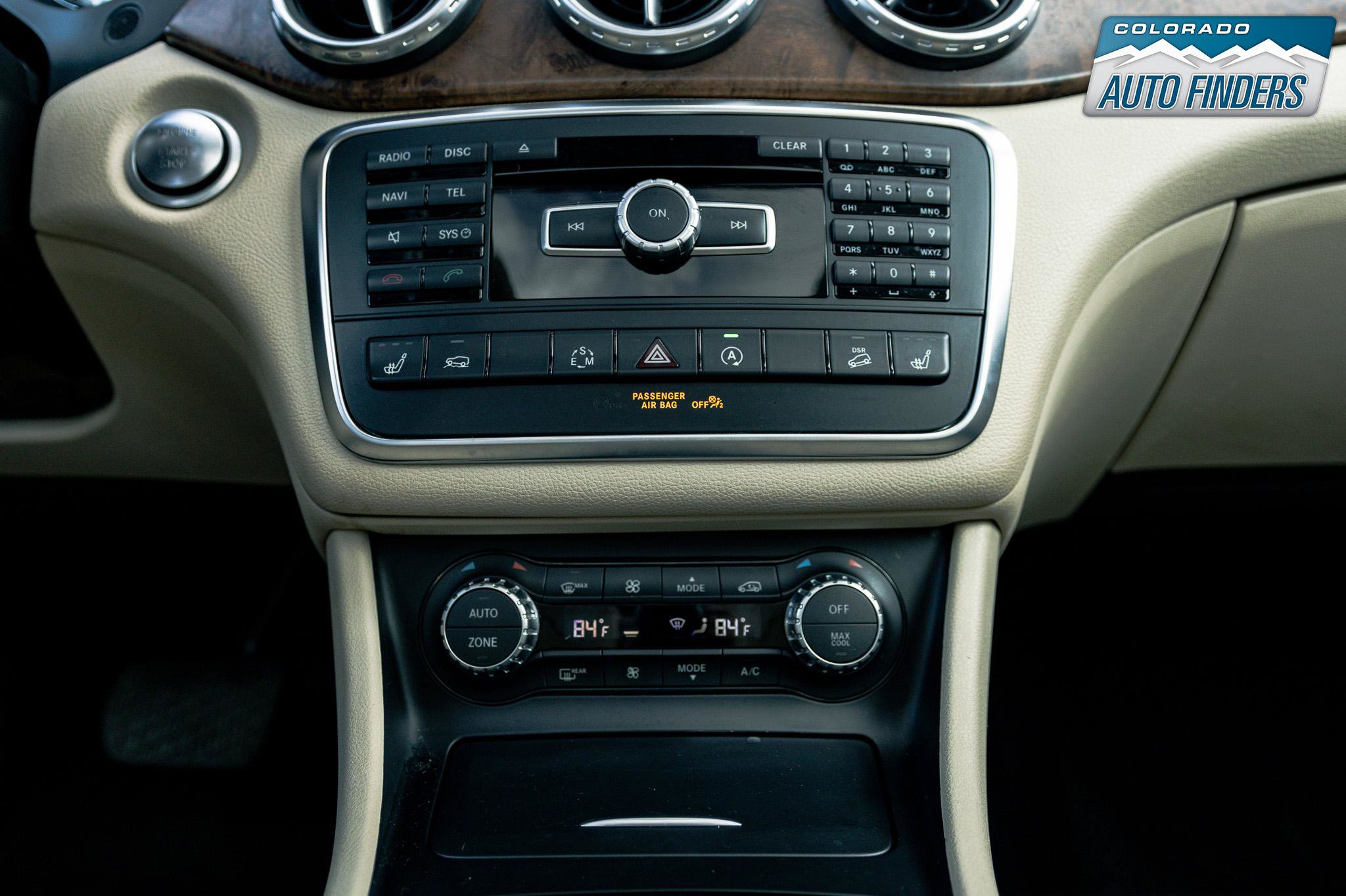 Used 2015 Mercedes-Benz GLA 250 4MATIC w/ Premium Package image 18