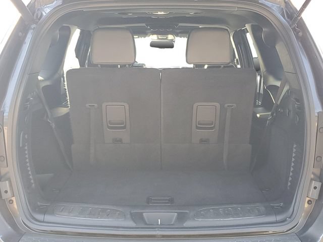 Used 2016 Dodge Durango R/T w/ Technology Group AWD/4WD image 39