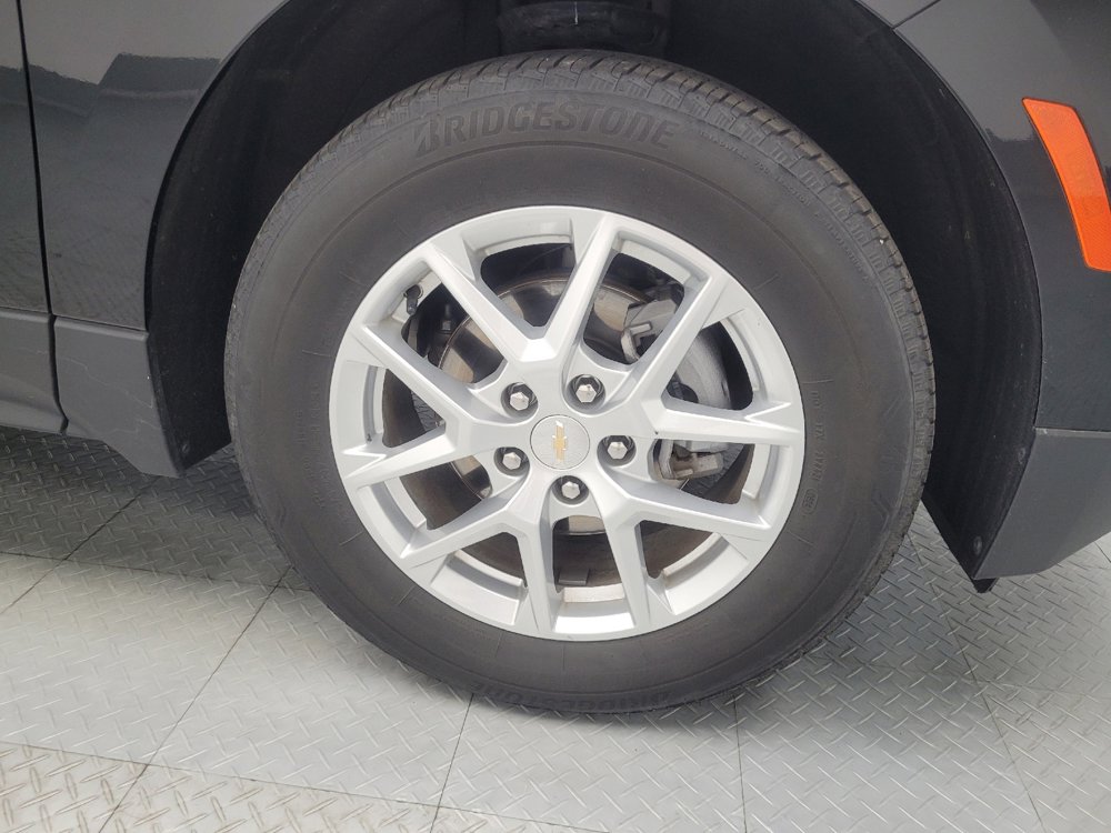 Used 2024 Chevrolet Equinox LT image 31