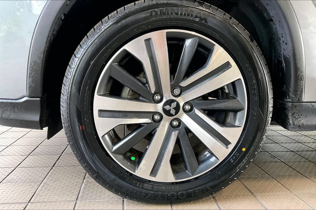 Used 2022 Mitsubishi Outlander Sport SE FWD image 31