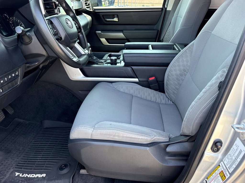 Used 2022 Toyota Tundra SR5 w/ Convenience Package RWD image 18