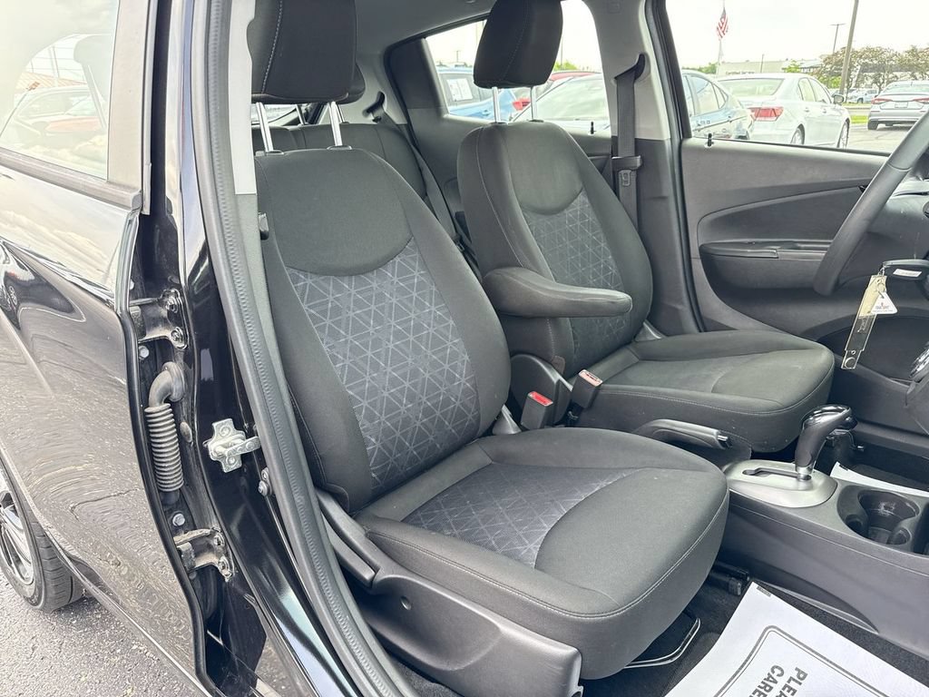 Used 2021 Chevrolet Spark LT w/ Spark Special Edition FWD image 25