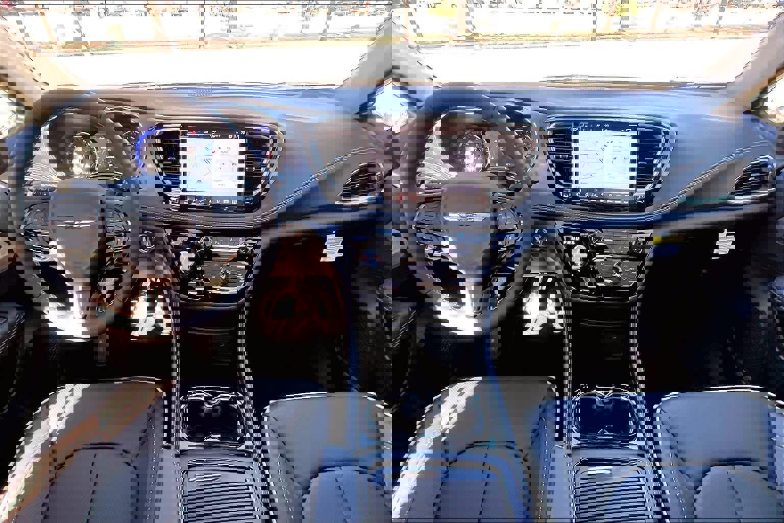 New 2026 Chrysler Pacifica Limited w/ S Appearance Package image 5