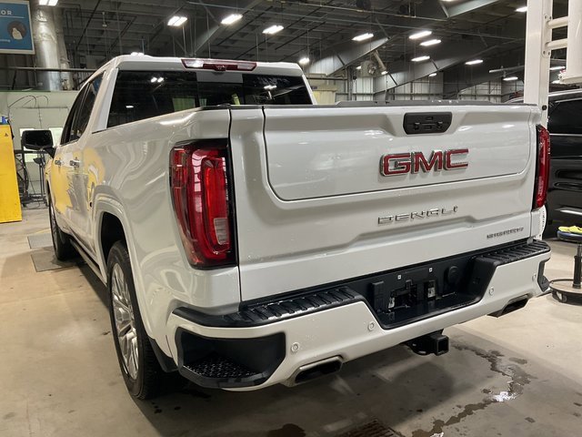 Used 2021 GMC Sierra 1500 Denali w/ Denali Ultimate Package image 10