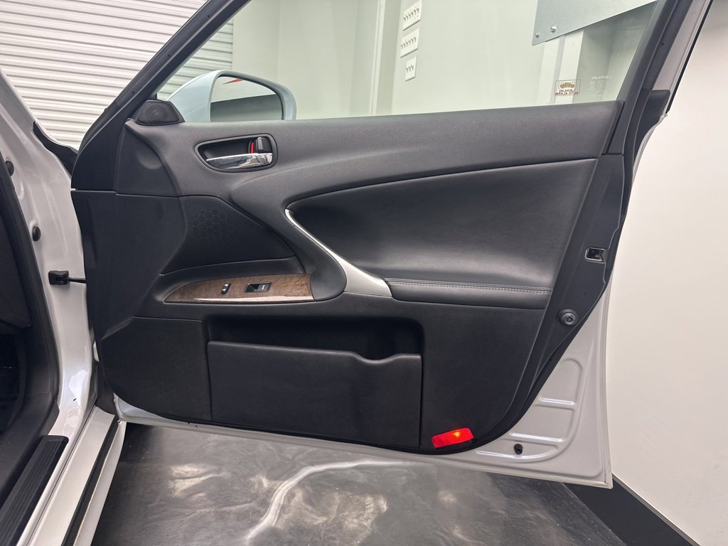 Used 2010 Lexus IS 250 AWD image 10