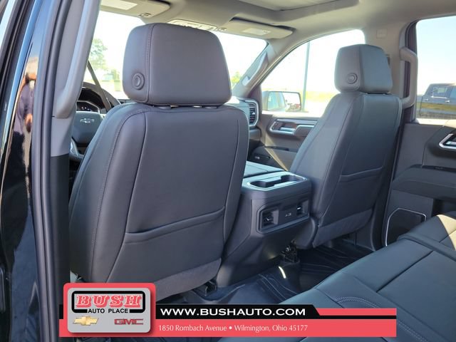 New 2026 Chevrolet Silverado 1500 RST w/ Redline Edition AWD/4WD image 12