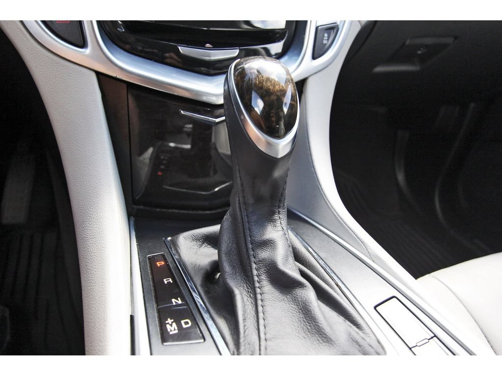 Used 2013 Cadillac SRX Luxury FWD image 25