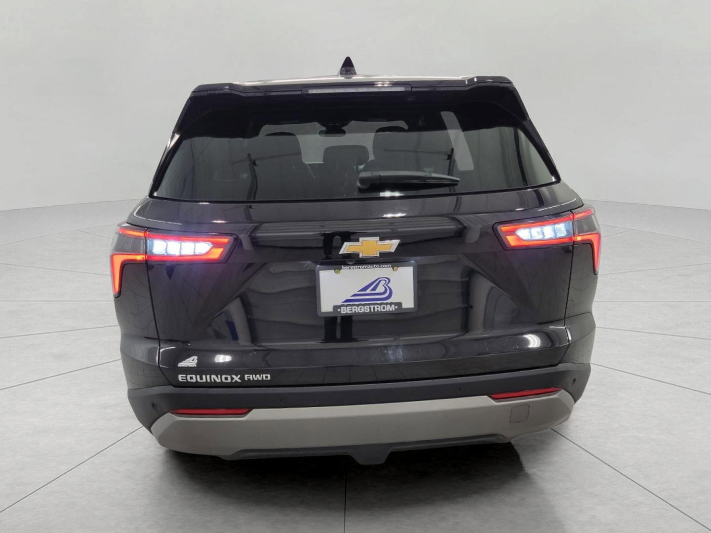 Used 2025 Chevrolet Equinox LT image 24
