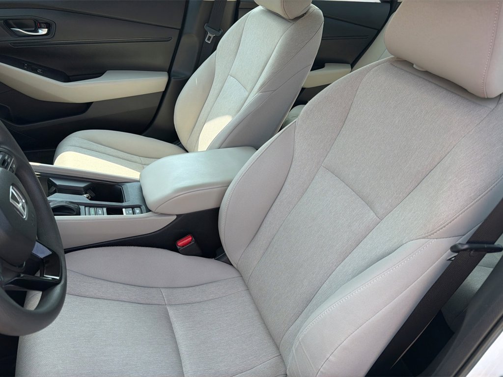 Used 2024 Honda Accord LX image 19