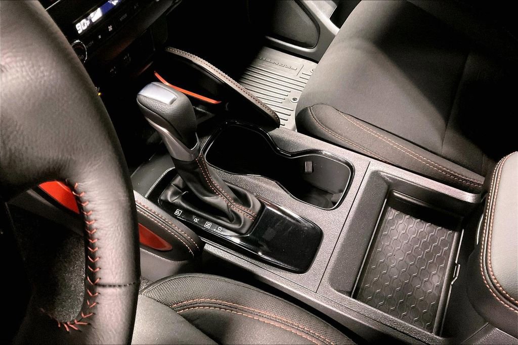 Used 2025 Nissan Frontier PRO-4X image 17