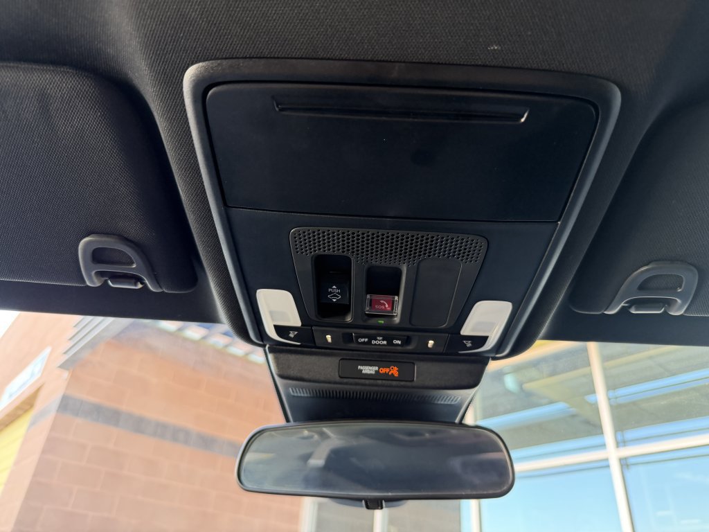 Used 2023 Honda Accord Sport image 25