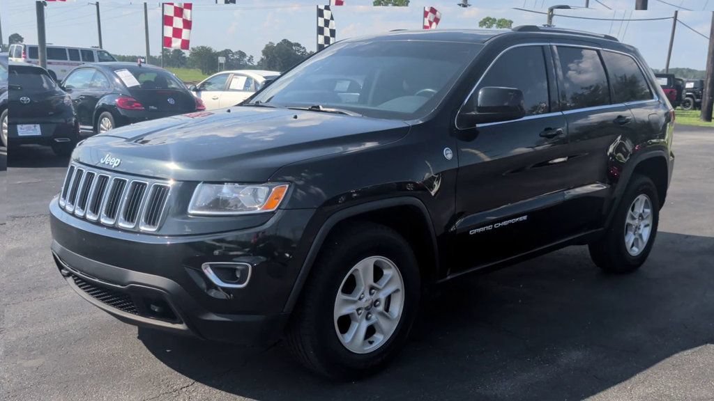 Used 2015 Jeep Grand Cherokee Laredo w/ Quick Order Package 23E AWD/4WD image 4