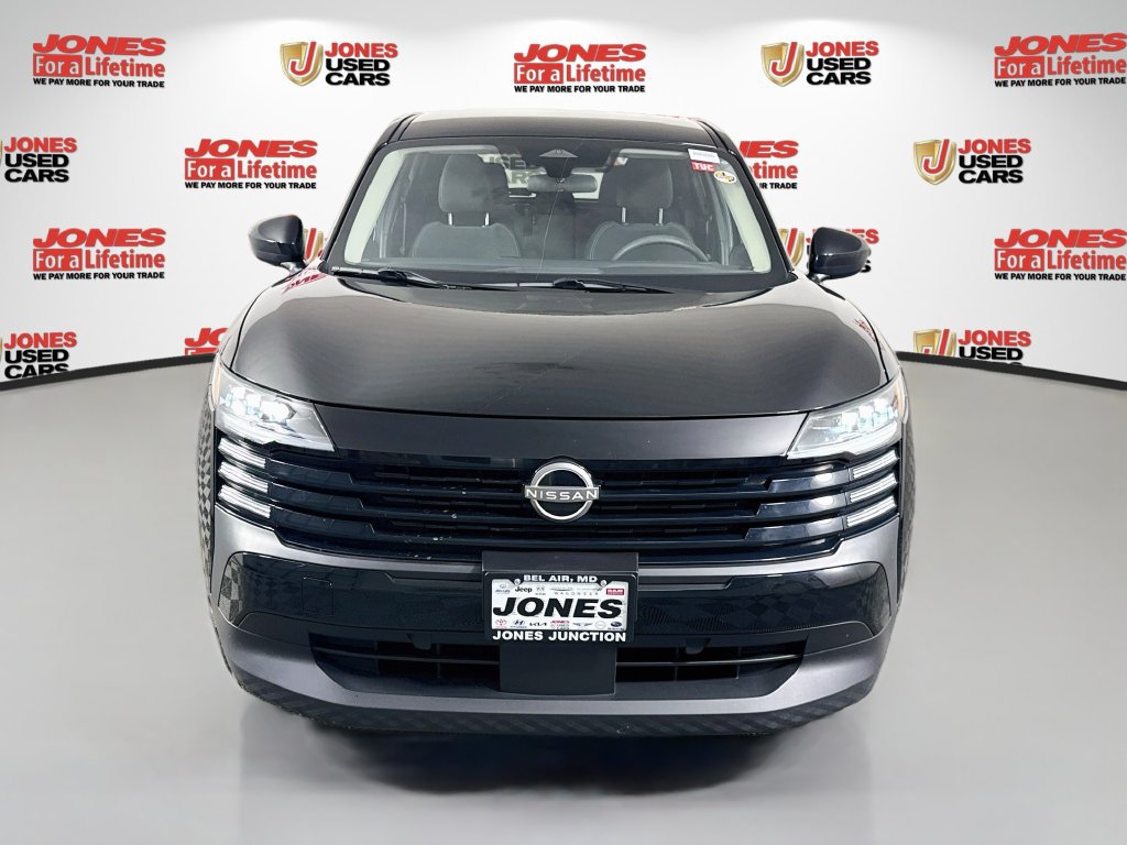 Certified 2025 Nissan Kicks SV FWD image 11