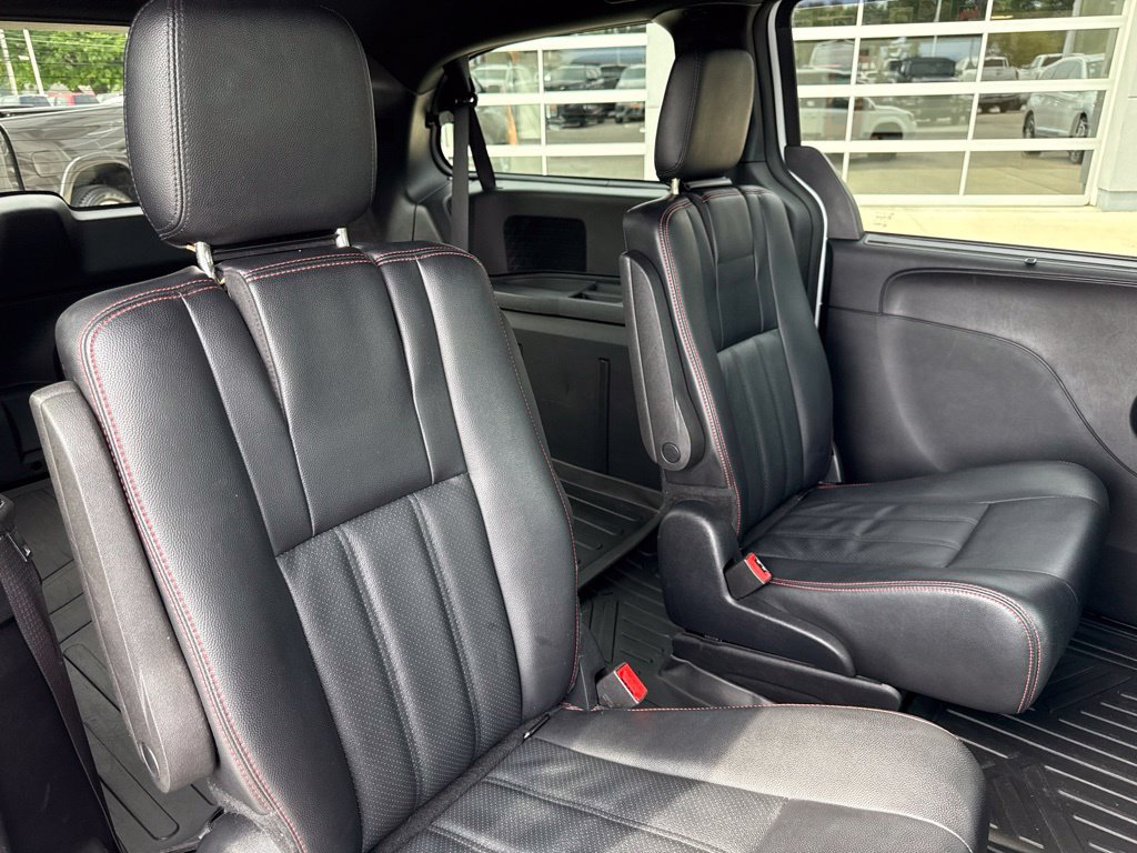 Used 2019 Dodge Grand Caravan GT FWD image 37