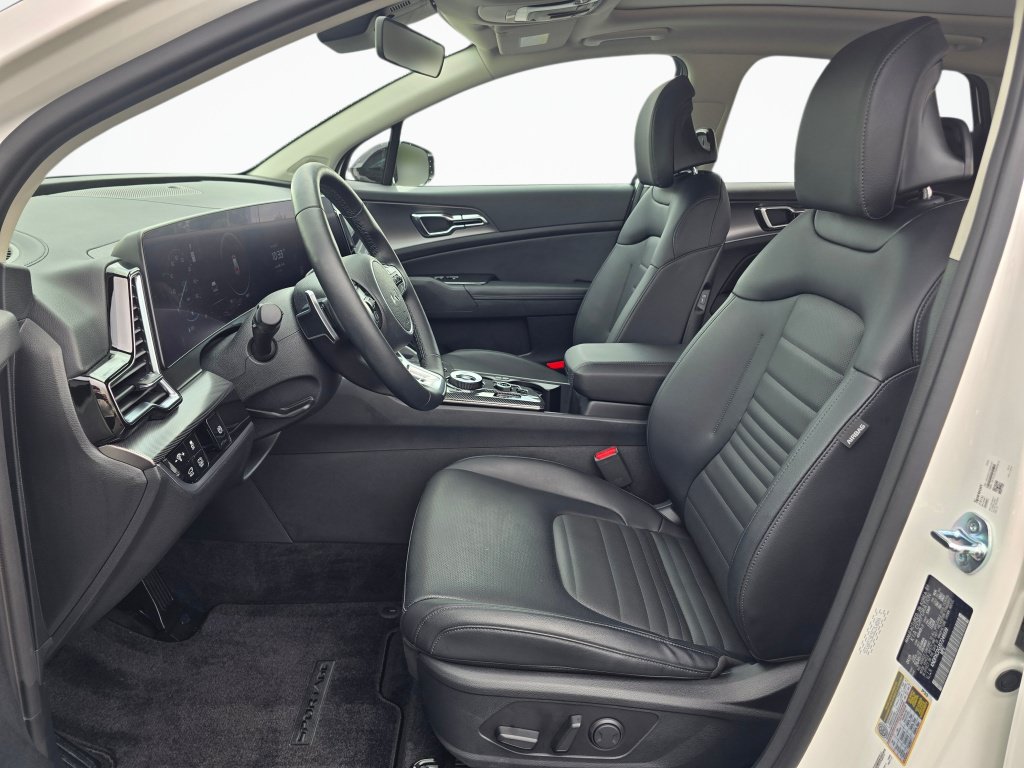 Used 2025 Kia Sportage SX Prestige AWD/4WD image 12