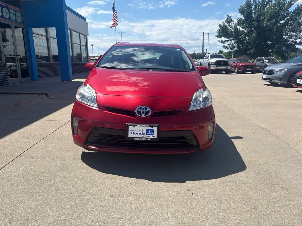 Used 2015 Toyota Prius Two FWD image 2