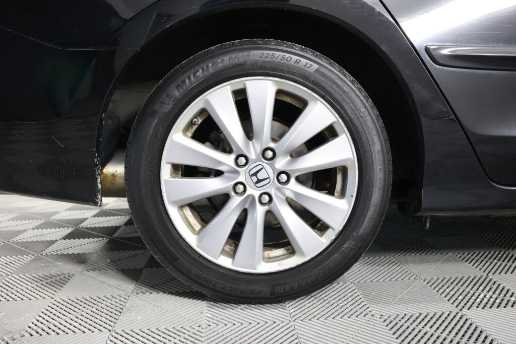 Used 2012 Honda Accord EX image 4