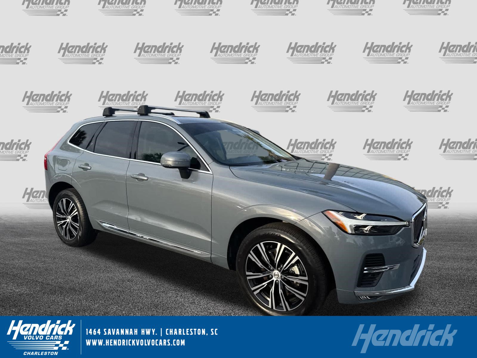 Used 2022 Volvo XC60 B5 Inscription w/ Protection Package Premier image 1