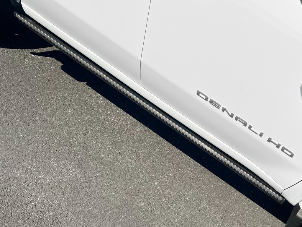 Used 2025 GMC Sierra 3500 Denali Ultimate image 22