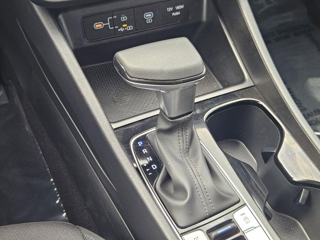 Certified 2025 Hyundai Tucson SE image 20