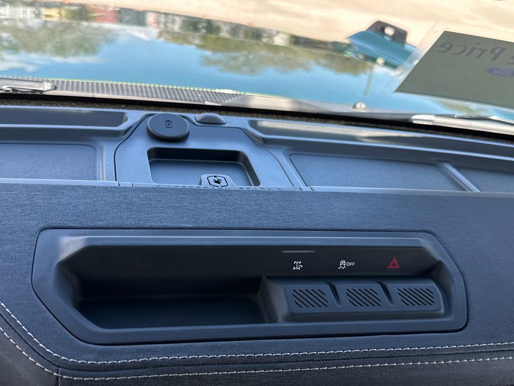 Used 2025 Ford Bronco Outer Banks image 20