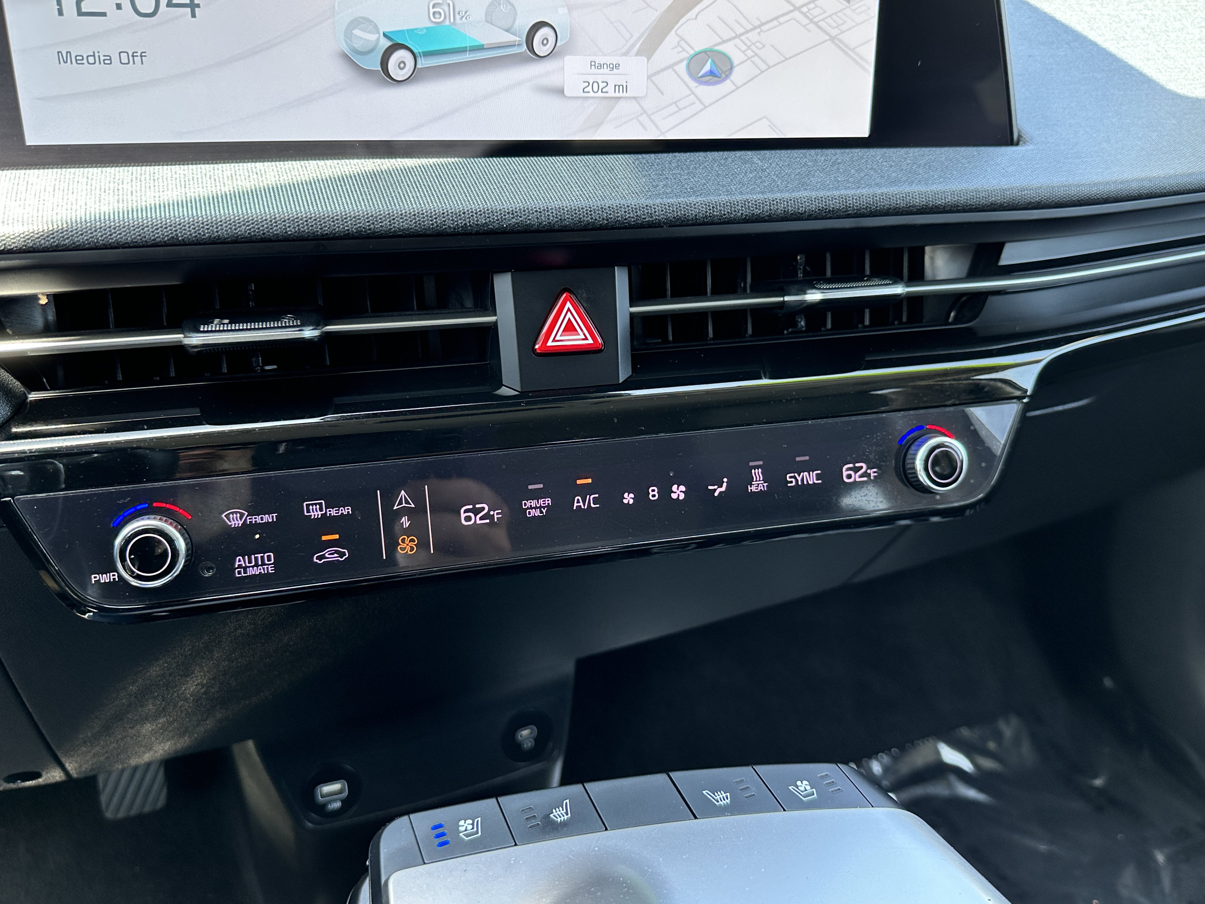 Used 2022 Kia EV6 Wind RWD image 28