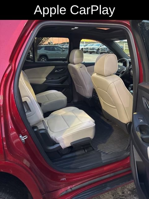 Used 2023 Chevrolet Traverse Premier image 10