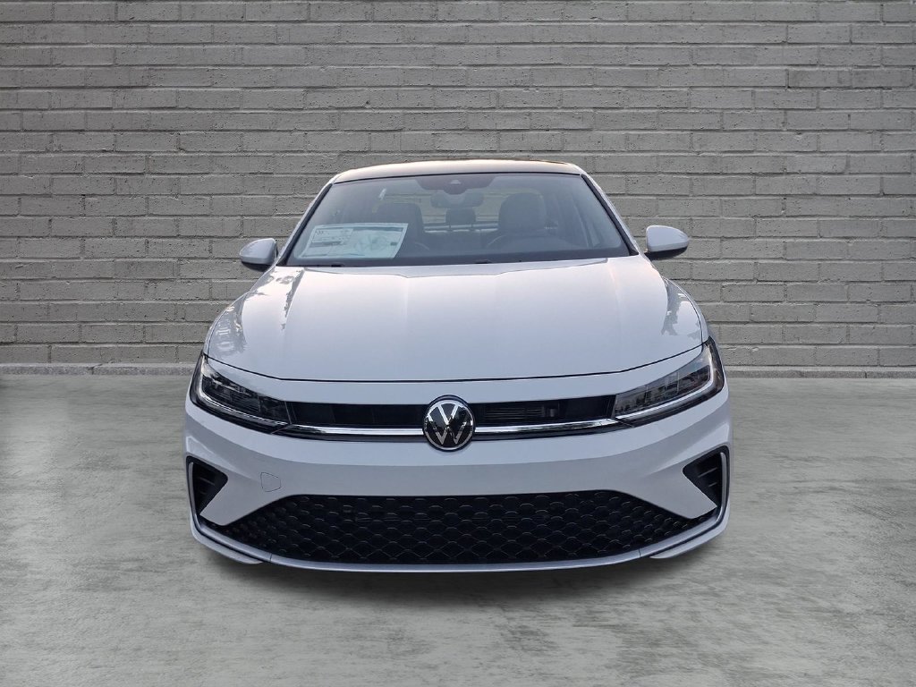 New 2026 Volkswagen Jetta SE FWD image 2