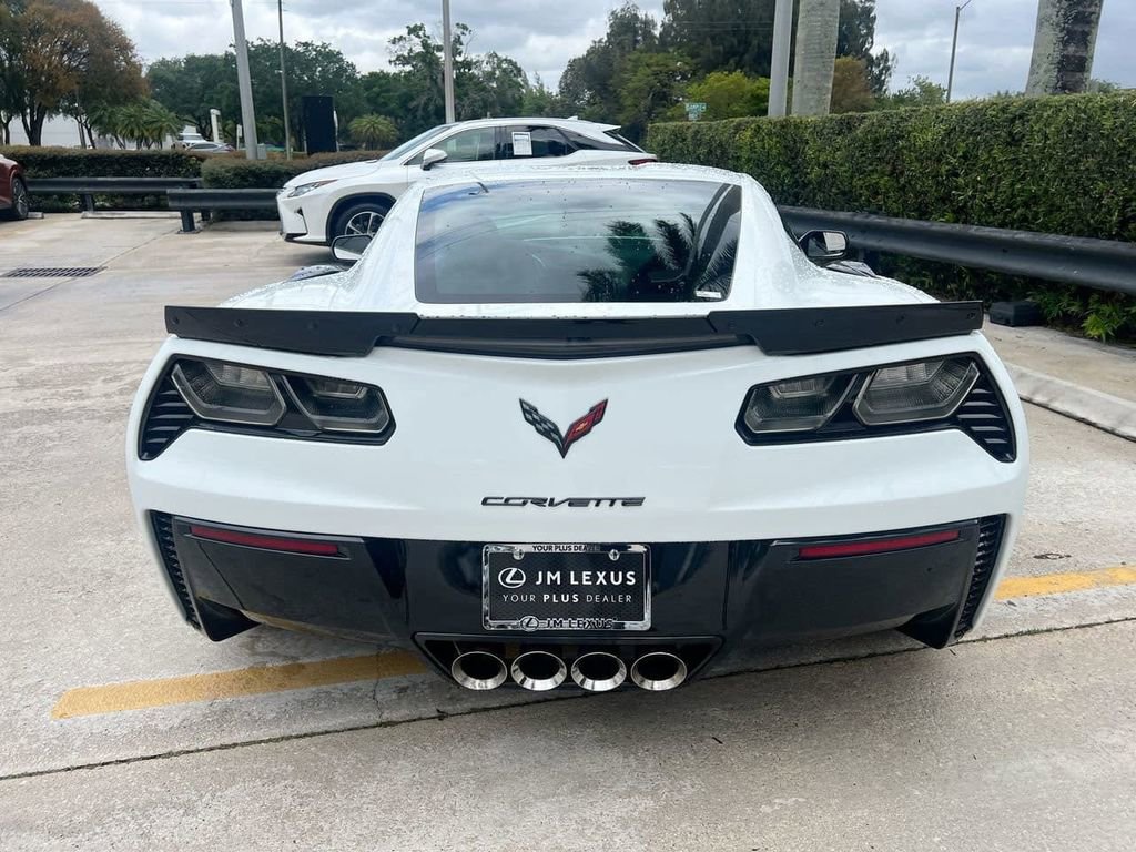 Used 2019 Chevrolet Corvette Z06 RWD image 6