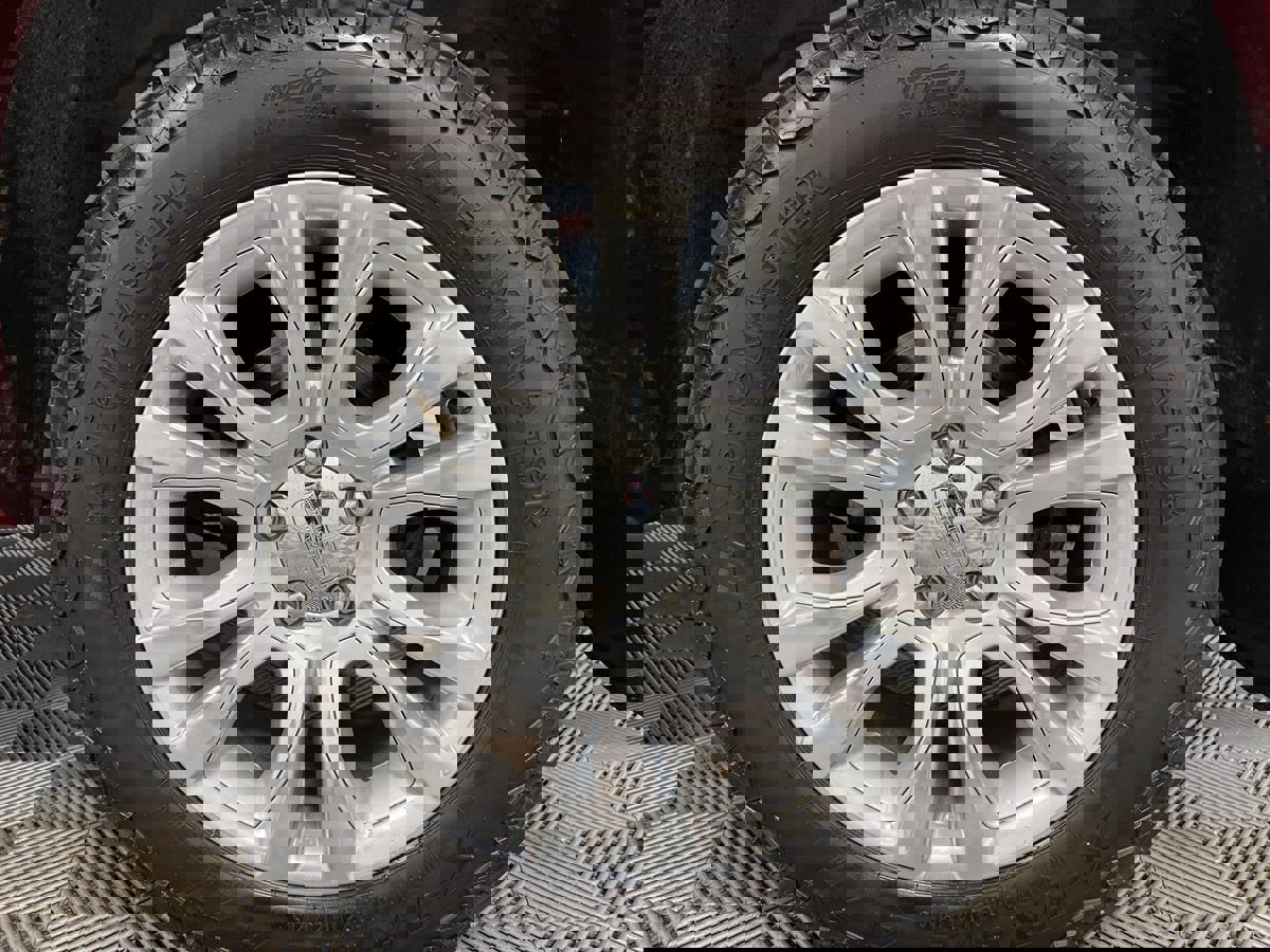 Used 2015 RAM 1500 Laramie Longhorn w/ Convenience Group image 34