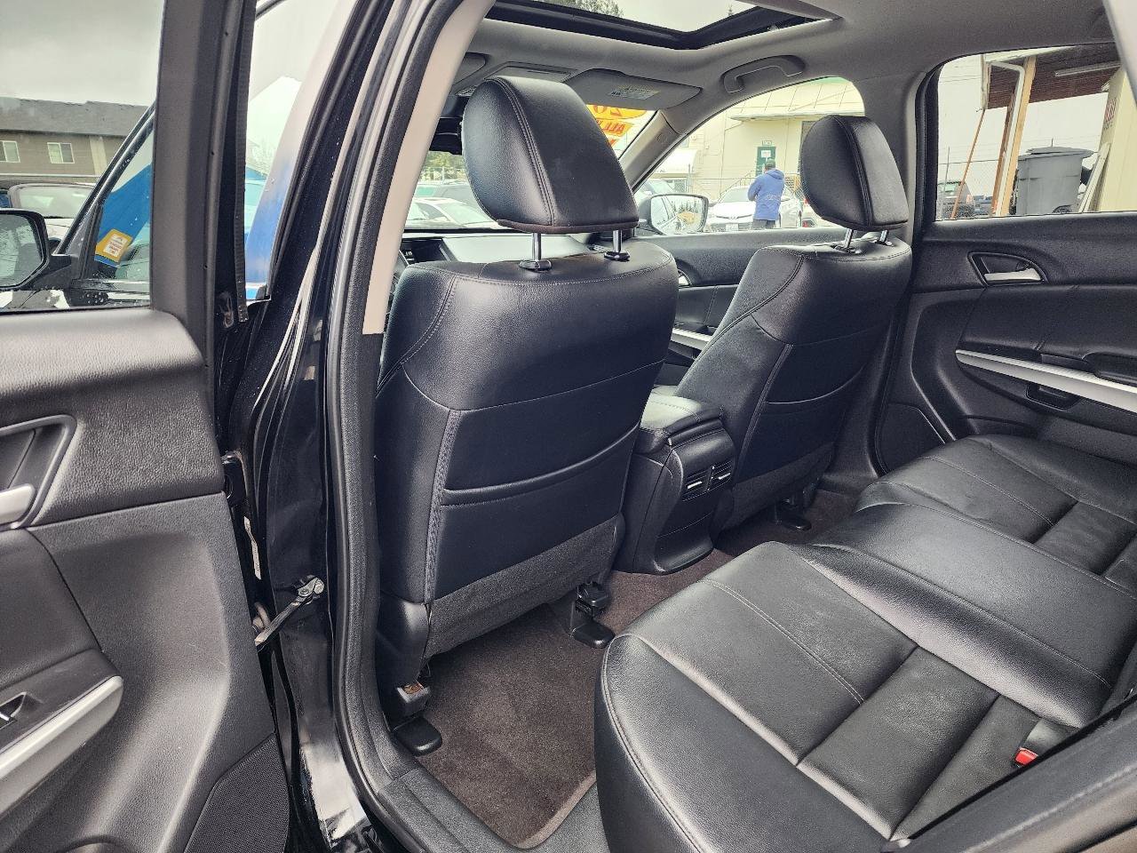 Used 2015 Honda Crosstour EX-L image 24