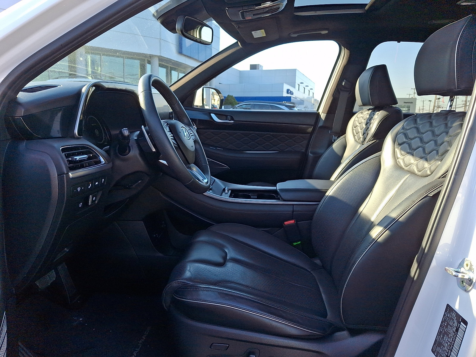 Certified 2022 Hyundai Palisade Calligraphy image 14