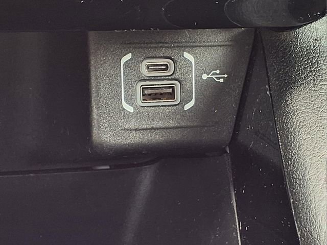 Used 2024 Jeep Compass Trailhawk image 19