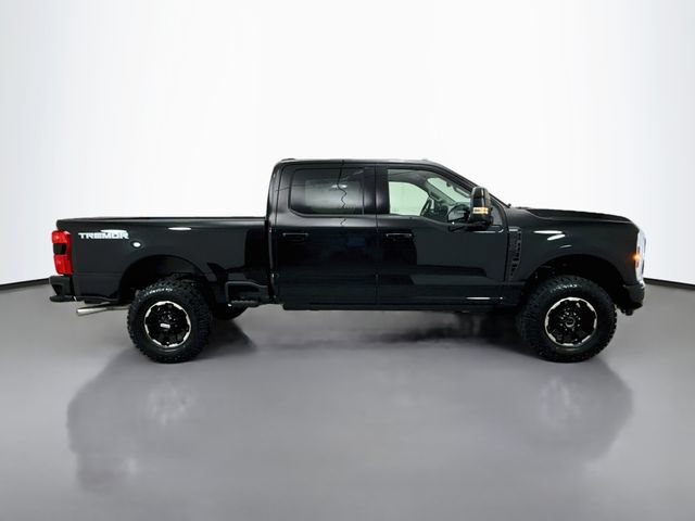 New 2027 Ford F250 Lariat w/ Tremor Off-Road Package AWD/4WD image 8