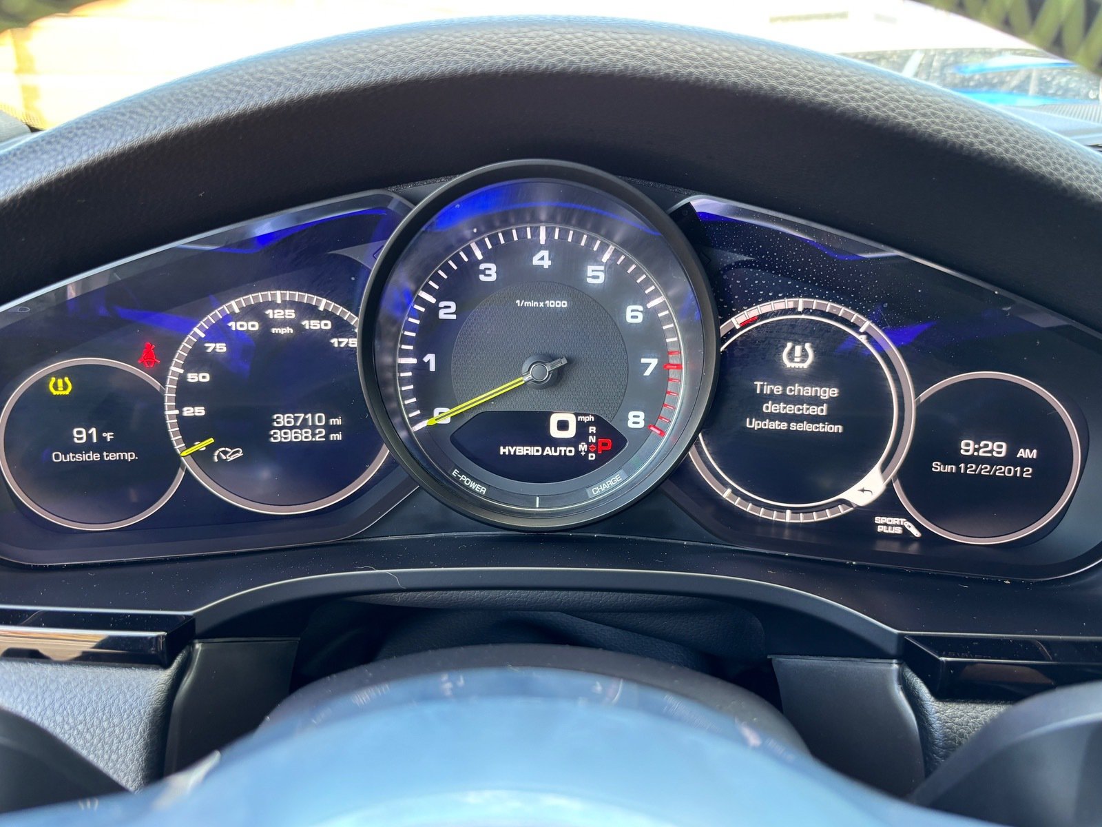 Used 2020 Porsche Cayenne E-Hybrid AWD/4WD image 13