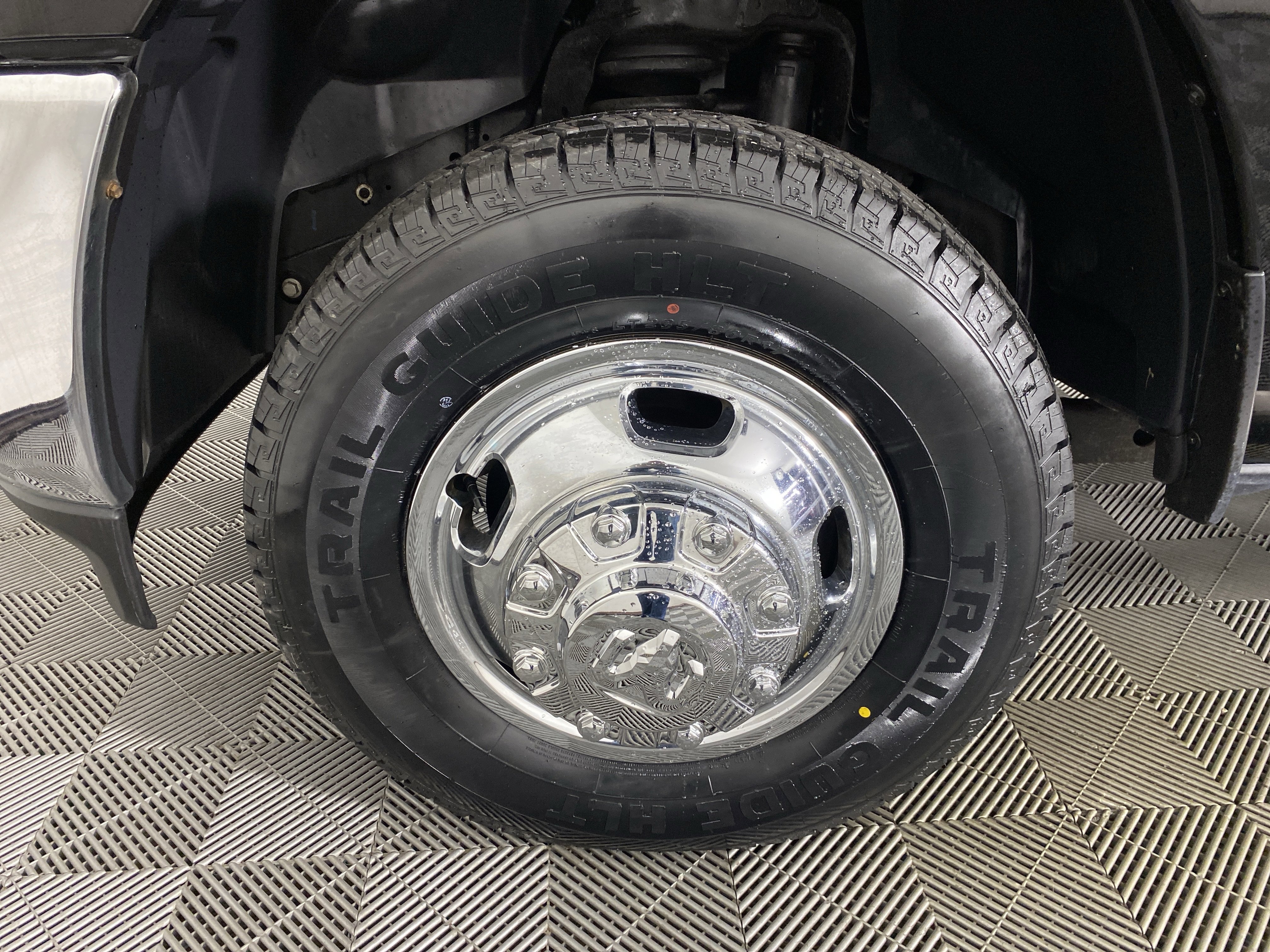 Used 2020 RAM 3500 Tradesman image 11