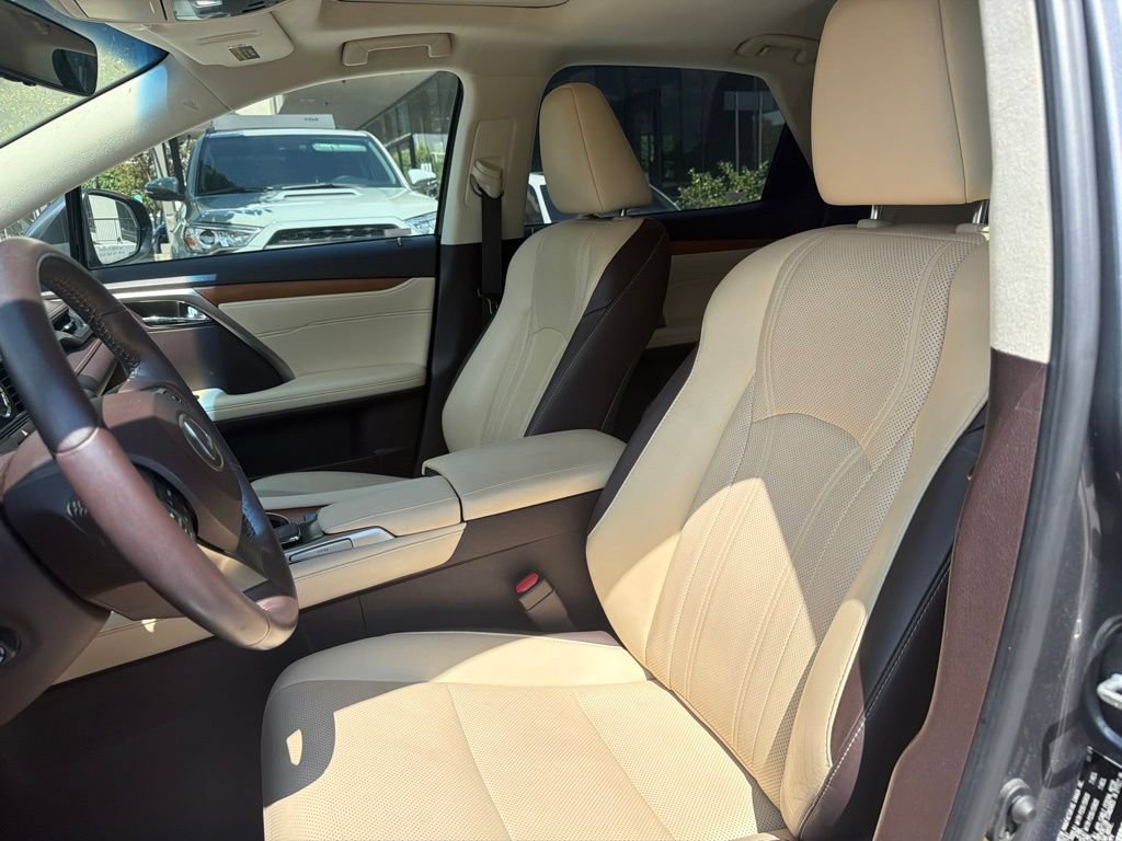Used 2019 Lexus RX 350 AWD w/ Navigation Package image 22