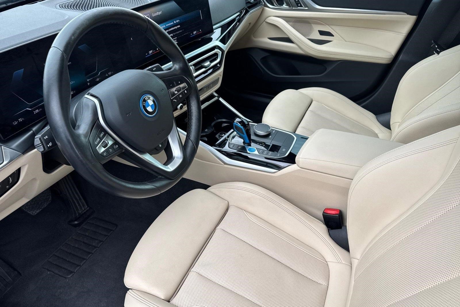 Certified 2023 BMW i4 eDrive35 w/ Premium Package image 4