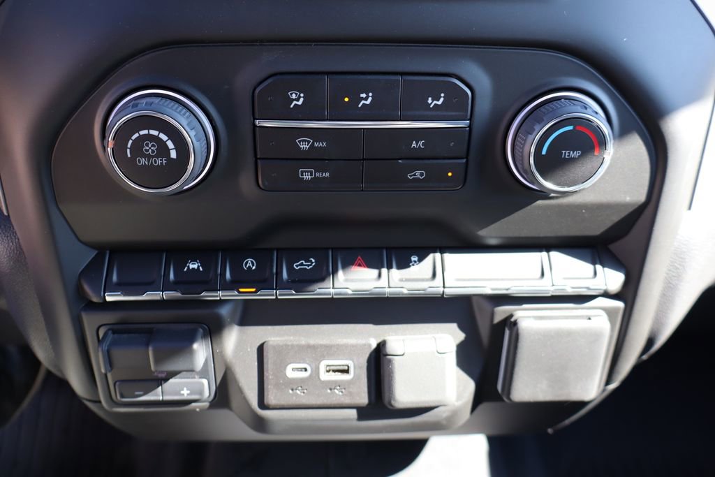 Used 2025 Chevrolet Silverado 1500 Custom Trail Boss w/ Turbomax Blackout Package image 22