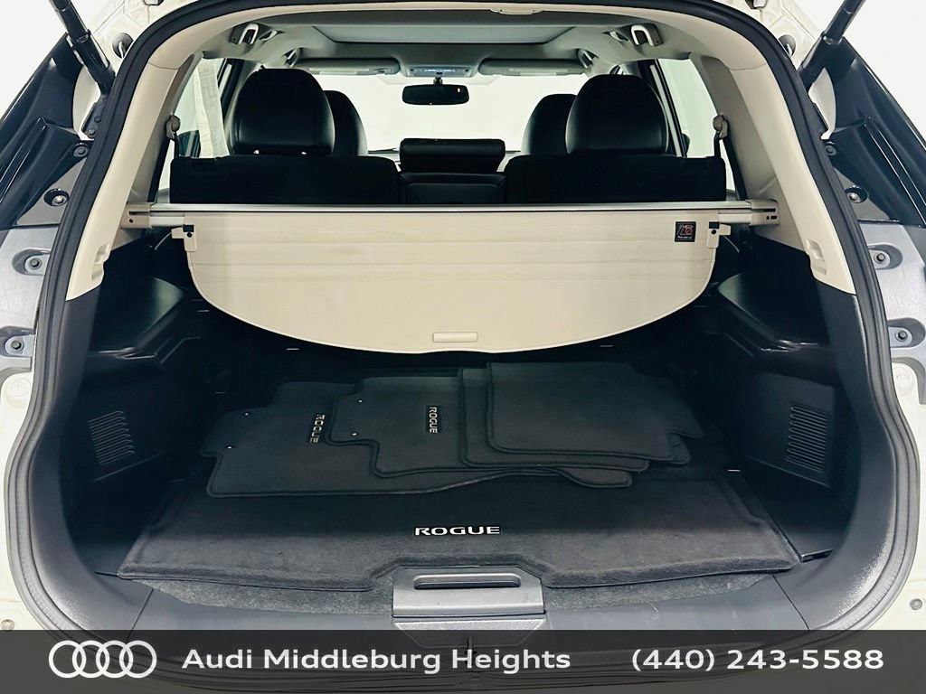 Used 2016 Nissan Rogue SL w/ SL Premium Package AWD/4WD image 30