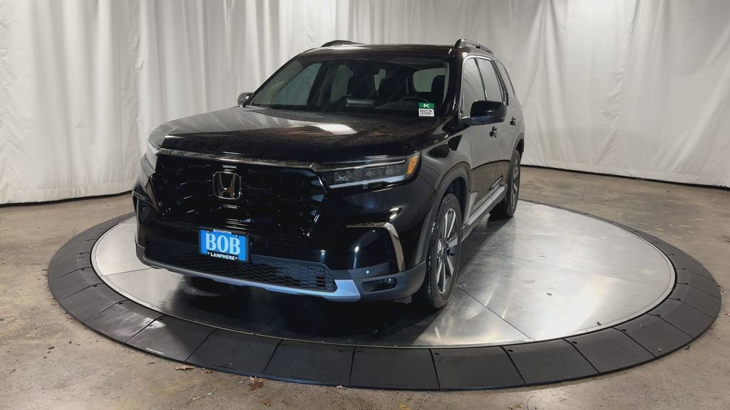 Certified 2023 Honda Pilot Touring image 5