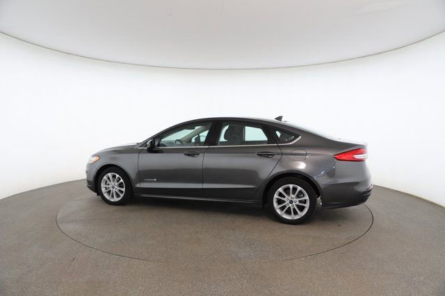 Used 2019 Ford Fusion SE image 8