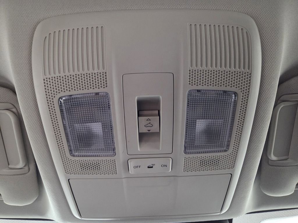 Used 2023 MAZDA CX-5 AWD 2.5 S w/ Preferred Package image 16