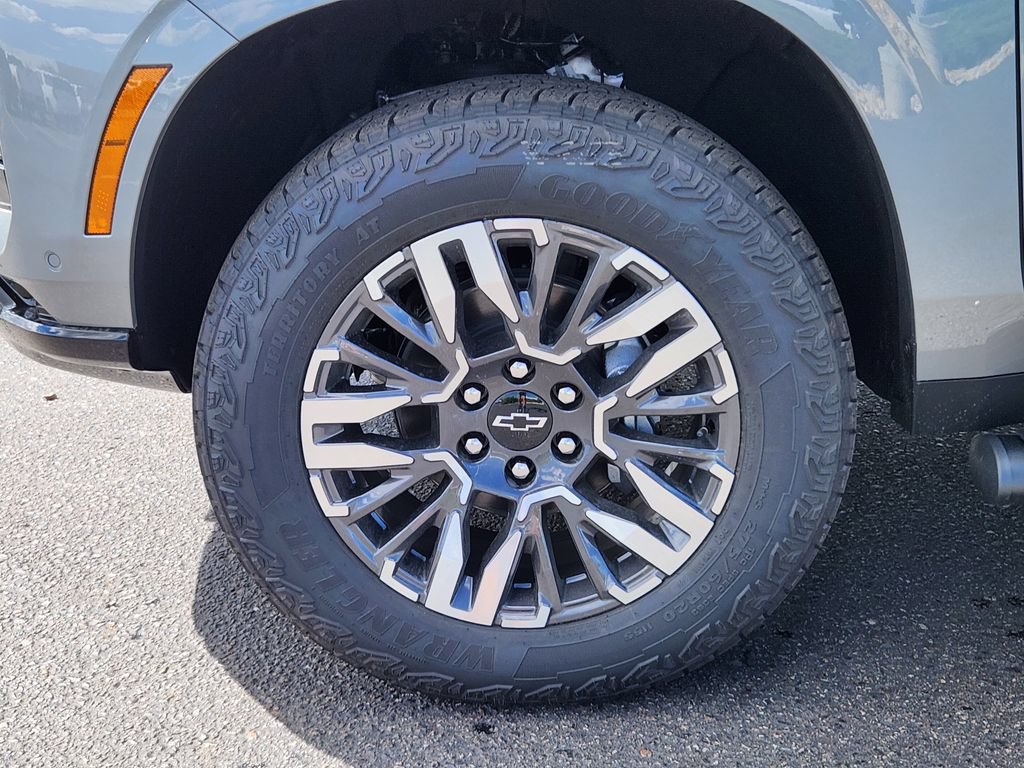 New 2026 Chevrolet Tahoe Z71 w/ Z71 Off-Road Package AWD/4WD image 5