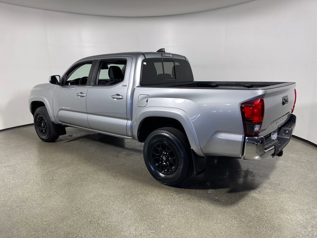 Certified 2022 Toyota Tacoma SR5 RWD image 5