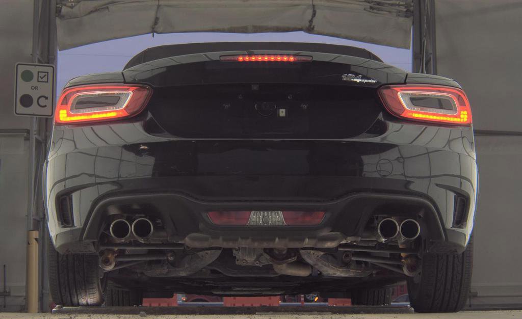 Used 2017 FIAT 124 Spider Abarth image 8