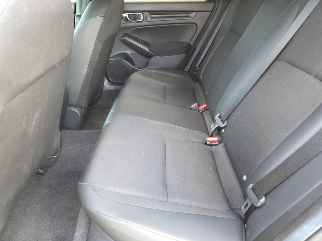 Used 2025 Honda Civic Sport image 17