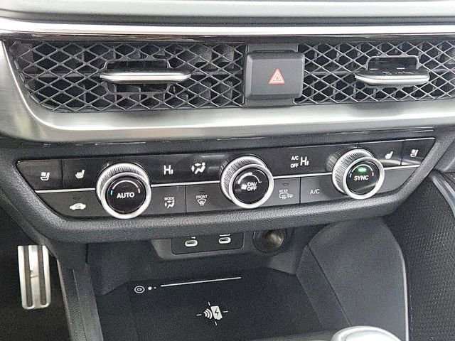 Certified 2025 Acura ADX A-Spec image 19